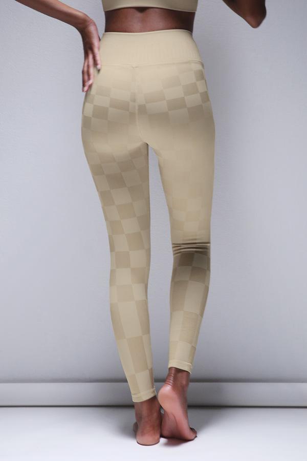 Checkered Legging in Silver Lining